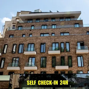 Cm111apparthotel Bucharest